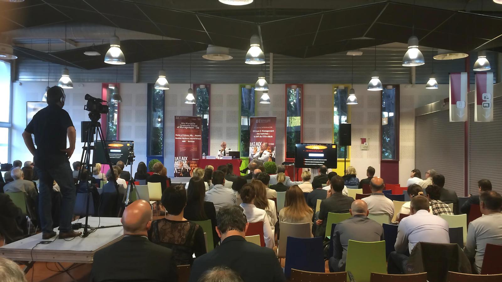 Remise des prix IAE Ecole de commerce